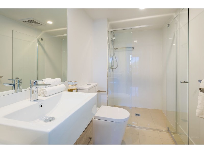 6/14-16 Bright Avenue, Labrador QLD 4215