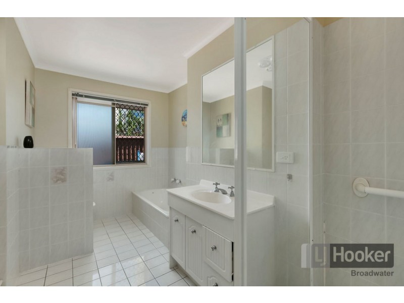 1/41 Harley Street, Labrador QLD 4215