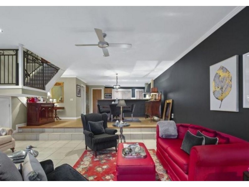 43/56-58 Sickle Avenue, Hope Island QLD 4212