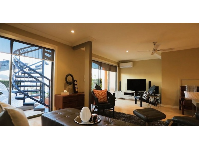 43/56-58 Sickle Avenue, Hope Island QLD 4212