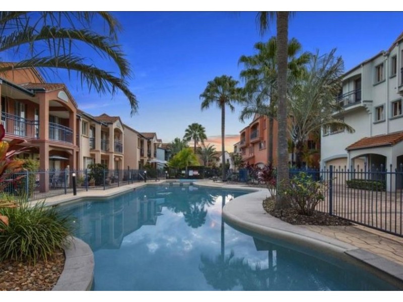 43/56-58 Sickle Avenue, Hope Island QLD 4212