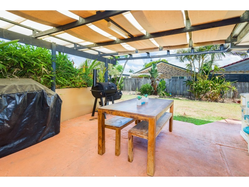 40 Cumberland Drive, Varsity Lakes QLD 4227