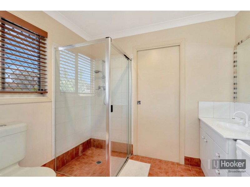 2/28 Broad Street, Labrador QLD 4215