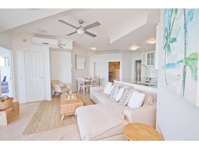1304/182-192 Marine Parade, Labrador QLD 4215