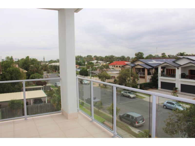 9/31 Loder Street, Biggera Waters QLD 4216