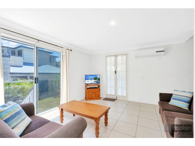 30B Robert Street, Labrador QLD 4215