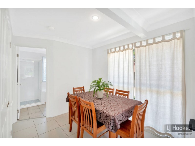 30B Robert Street, Labrador QLD 4215