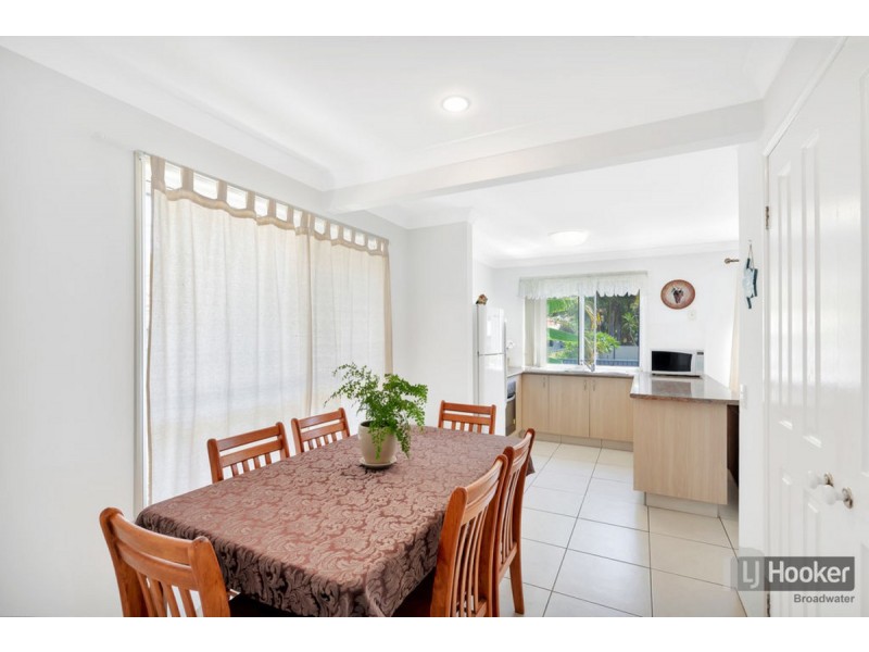 30B Robert Street, Labrador QLD 4215