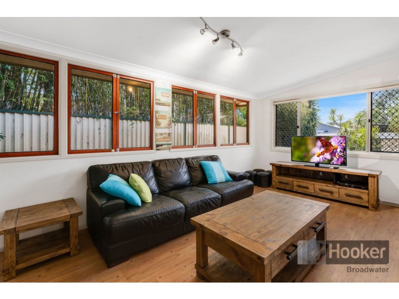 86 Jacaranda Avenue, Hollywell QLD 4216