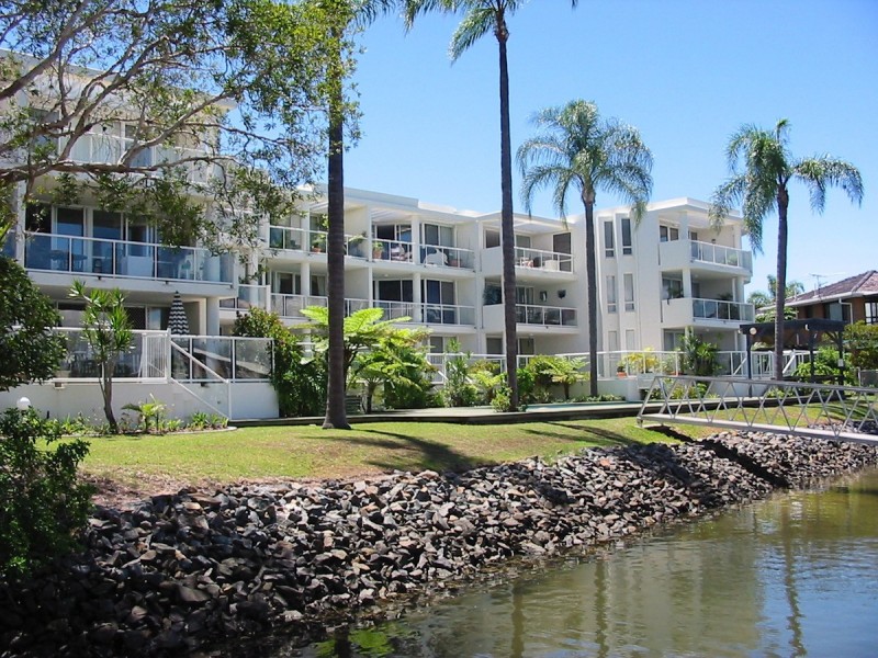 9/52 Back Street, Biggera Waters QLD 4216
