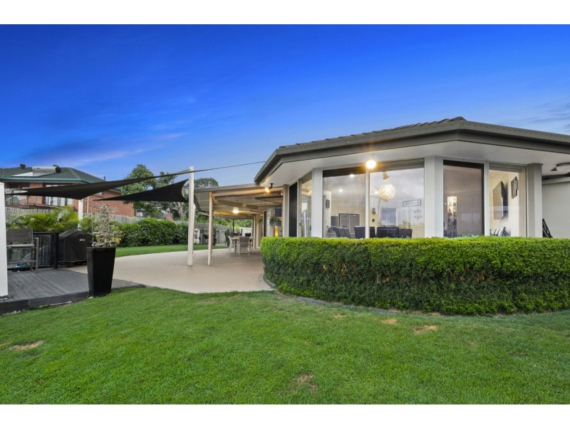 165 Bayview Street, Runaway Bay QLD 4216