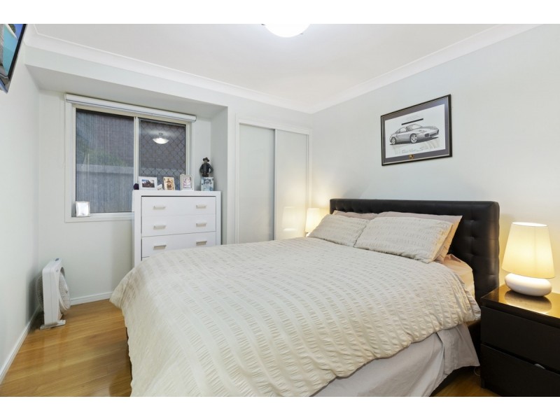 165 Bayview Street, Runaway Bay QLD 4216