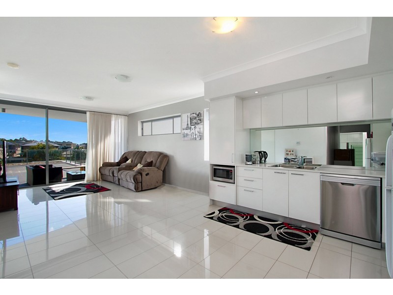 112/2 East Quay Drive, Biggera Waters QLD 4216