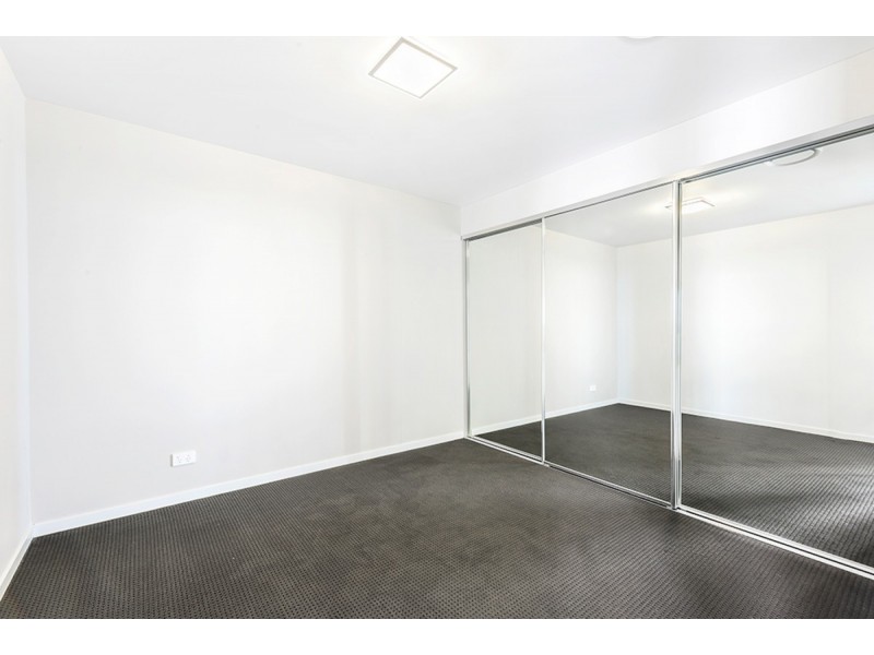 2703/5 Harbour Side Court, Biggera Waters QLD 4216