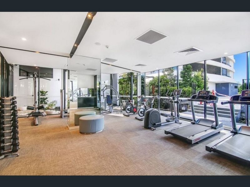 2703/5 Harbour Side Court, Biggera Waters QLD 4216