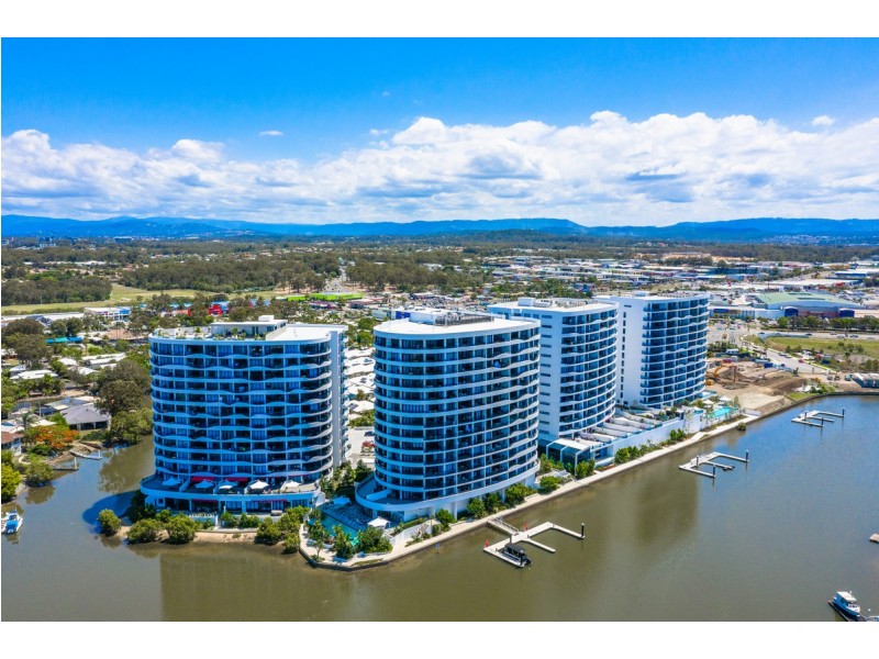 2703/5 Harbour Side Court, Biggera Waters QLD 4216