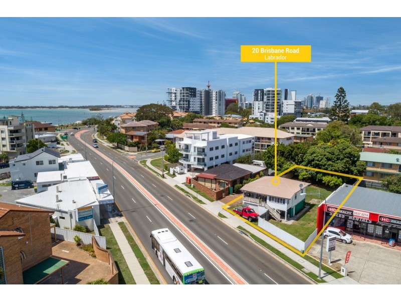 20 Brisbane Road, Labrador QLD 4215