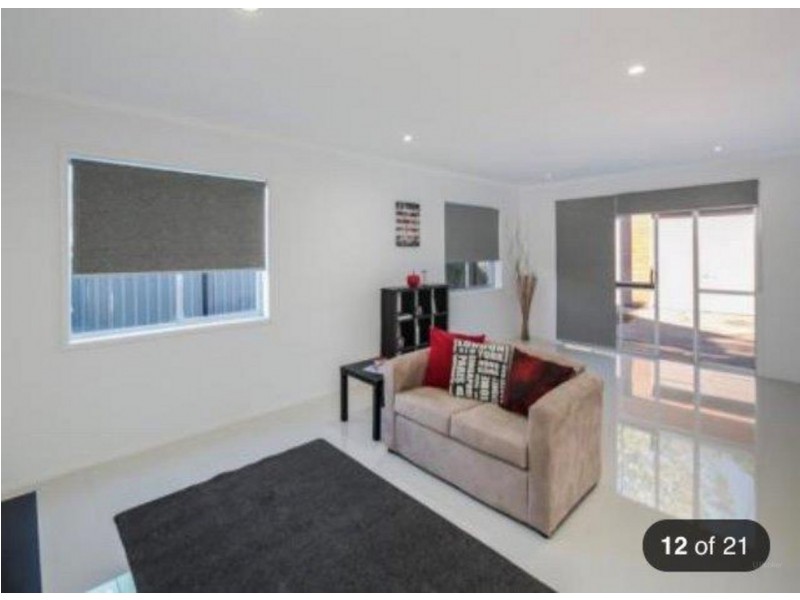 26 Morala Avenue, Runaway Bay QLD 4216