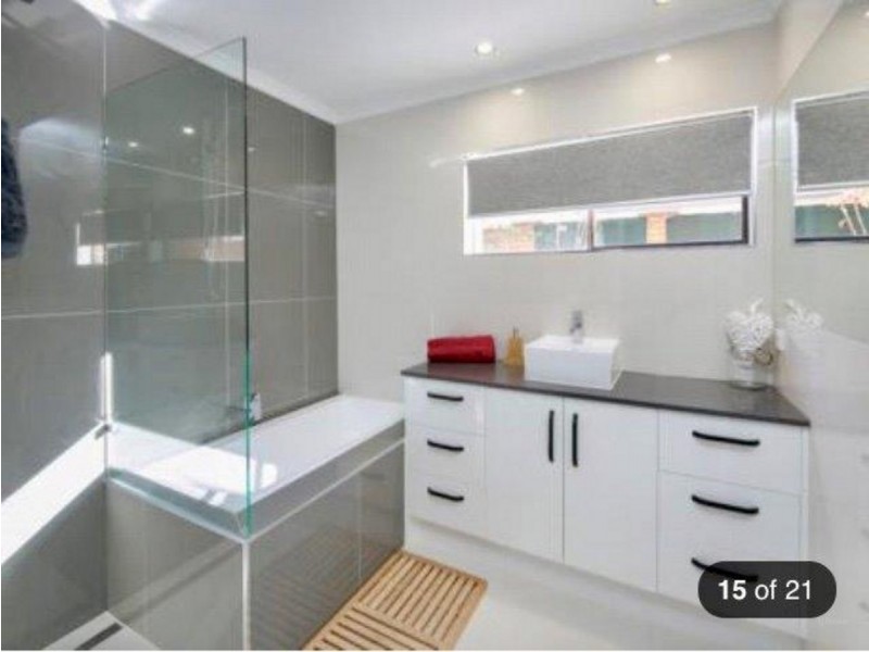 26 Morala Avenue, Runaway Bay QLD 4216