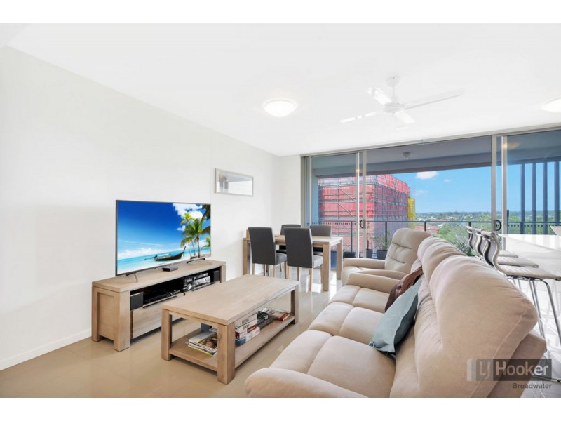 807/378 Marine Parade, Labrador QLD 4215