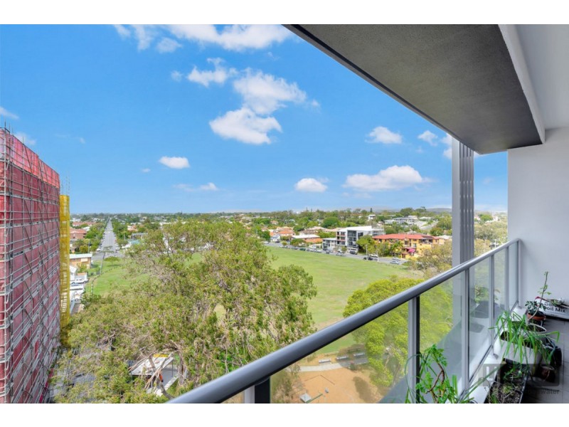 807/378 Marine Parade, Labrador QLD 4215