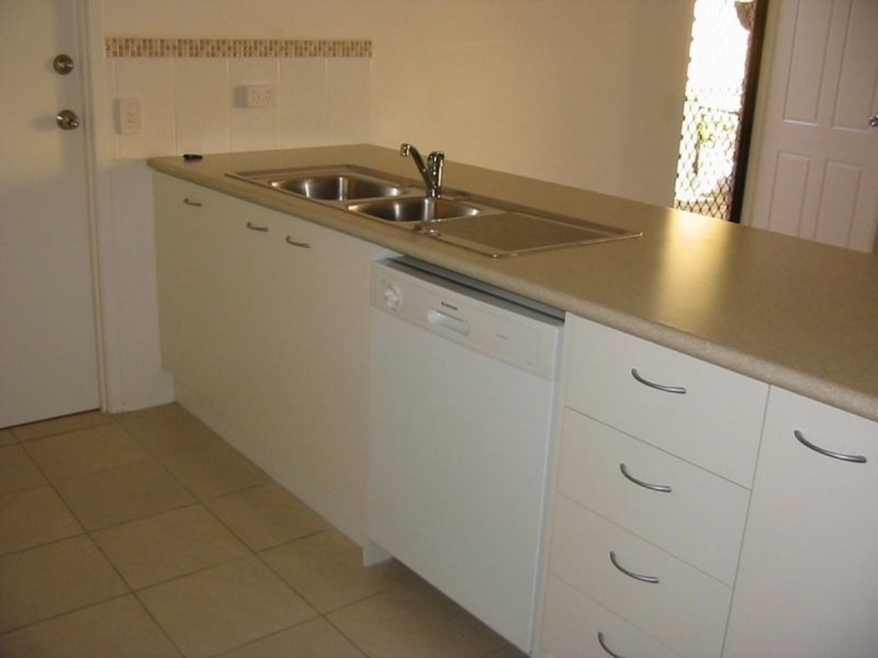 1/4 Goldwyn Way, Oxenford QLD 4210