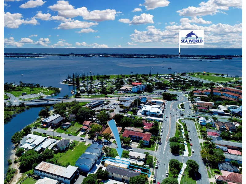 2/33 Stevens Street, Southport QLD 4215