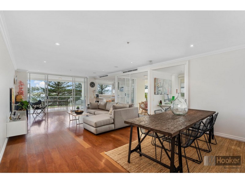 301/212-214 Marine Parade, Labrador QLD 4215