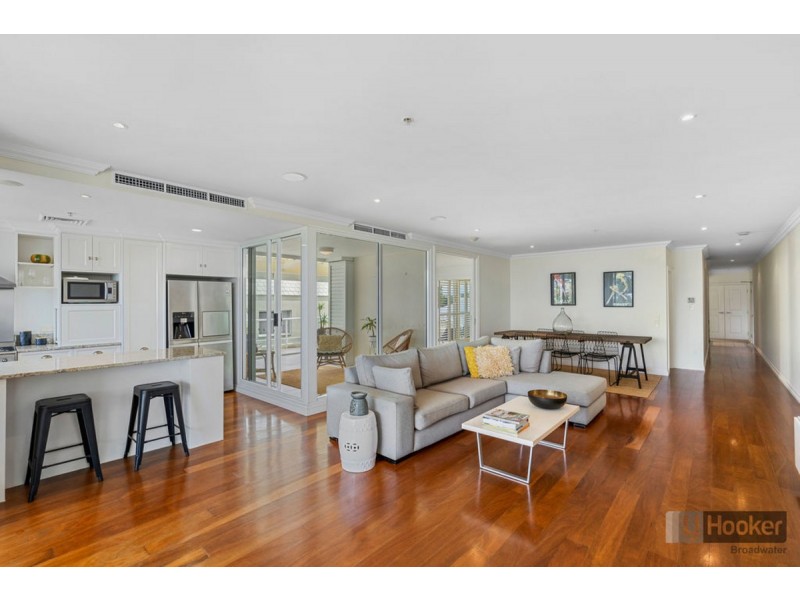 301/212-214 Marine Parade, Labrador QLD 4215