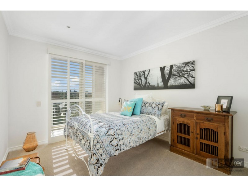 301/212-214 Marine Parade, Labrador QLD 4215