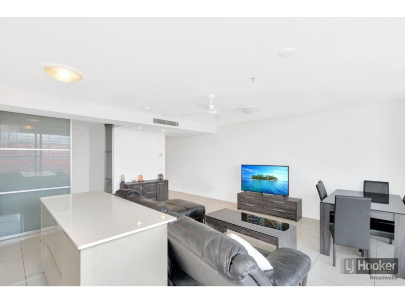 1206/378 Marine Parade, Labrador QLD 4215