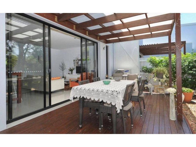 13/323 Bayview Street, Hollywell QLD 4216