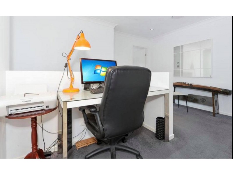 13/323 Bayview Street, Hollywell QLD 4216