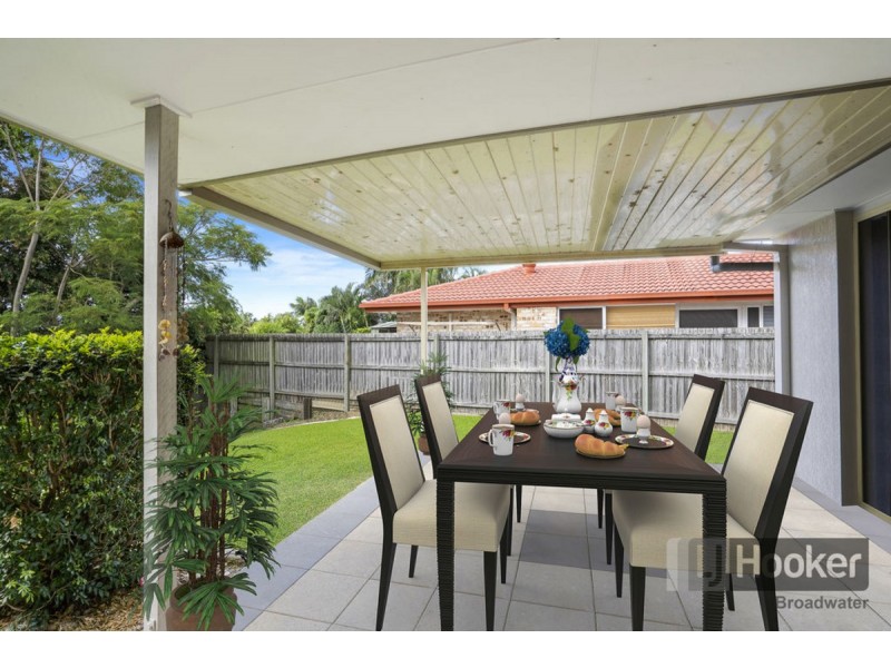 19 Oak Hill Crescent, Parkwood QLD 4214