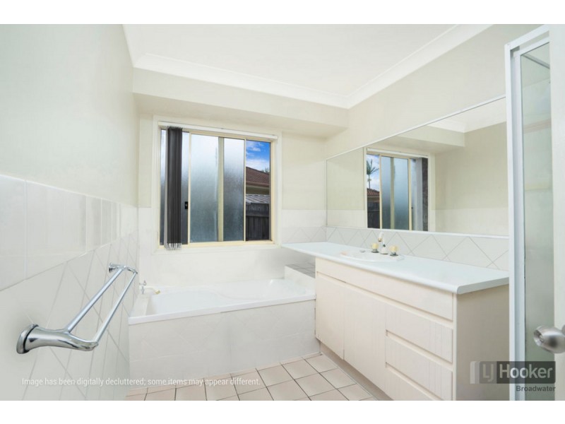 19 Oak Hill Crescent, Parkwood QLD 4214