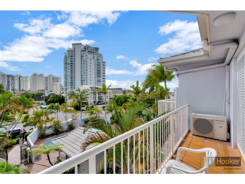 20/12 Whiting Street, Labrador QLD 4215