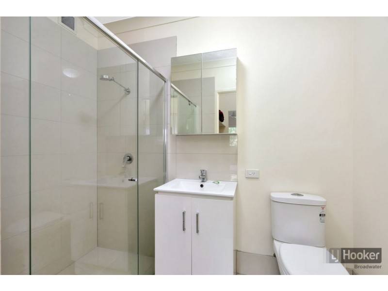 20/12 Whiting Street, Labrador QLD 4215