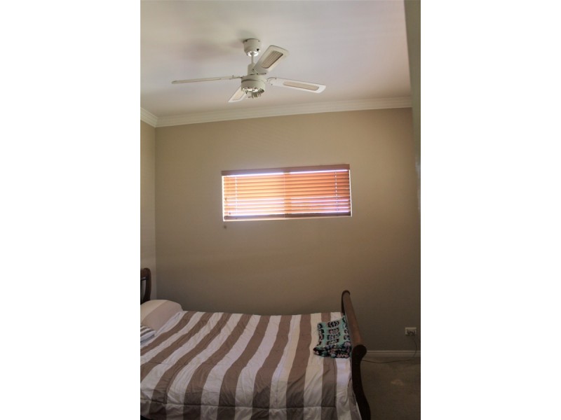 14/82 Limetree Parade, Runaway Bay QLD 4216