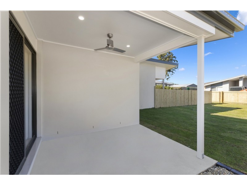 20 Jimmieson Avenue, Labrador QLD 4215