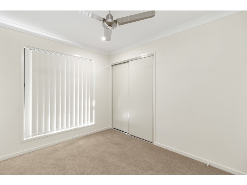 20 Jimmieson Avenue, Labrador QLD 4215