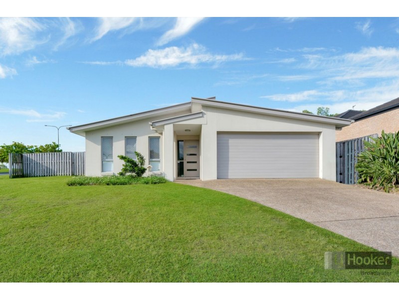 59 Harmsworth Road, Pacific Pines QLD 4211