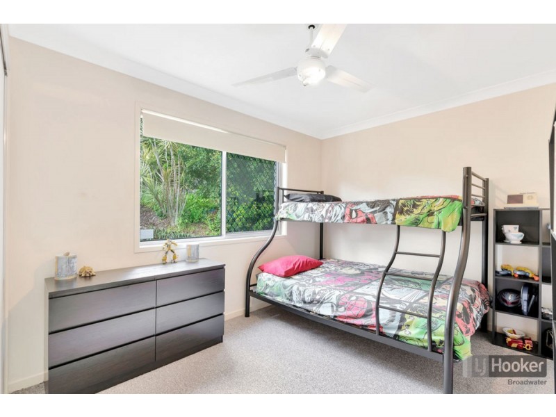 59 Harmsworth Road, Pacific Pines QLD 4211