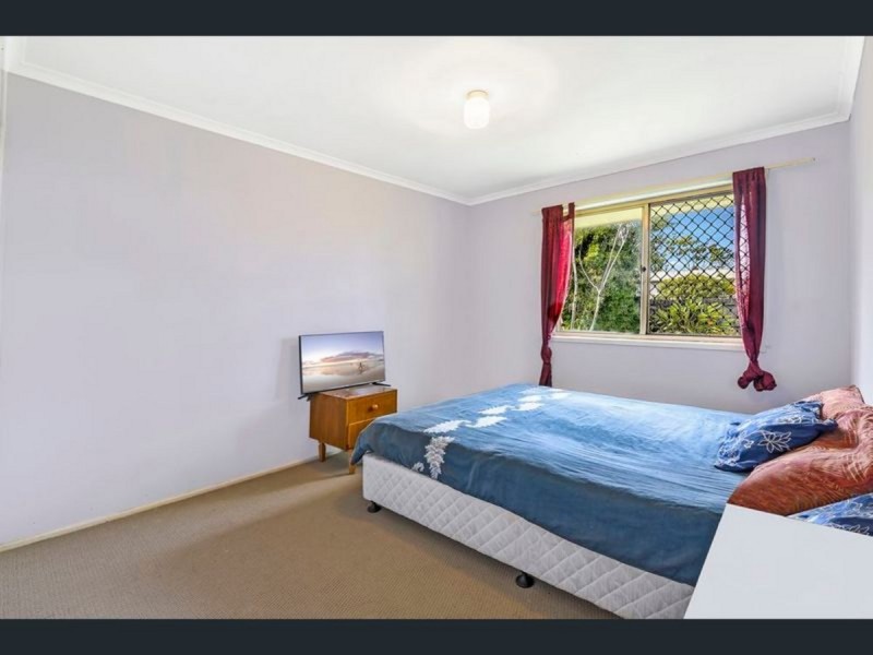 2/158 Kumbari Avenue, Labrador QLD 4215