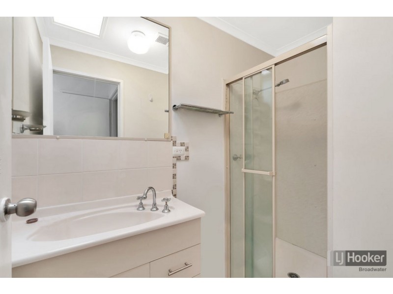 23/27 Whiting Street, Labrador QLD 4215