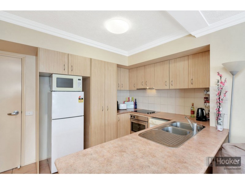 7/47 Bayview Street, Runaway Bay QLD 4216