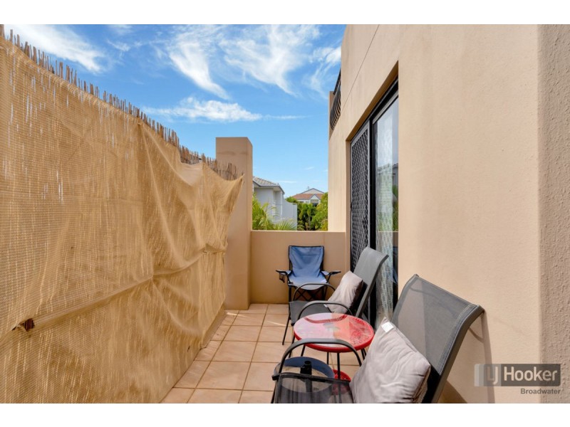 7/47 Bayview Street, Runaway Bay QLD 4216