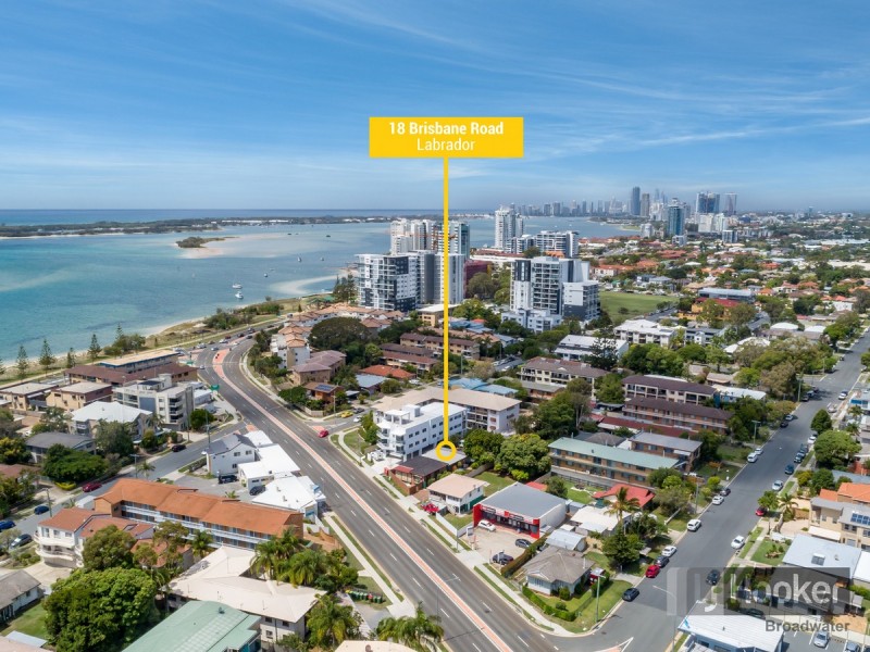 18 Brisbane Road, Labrador QLD 4215