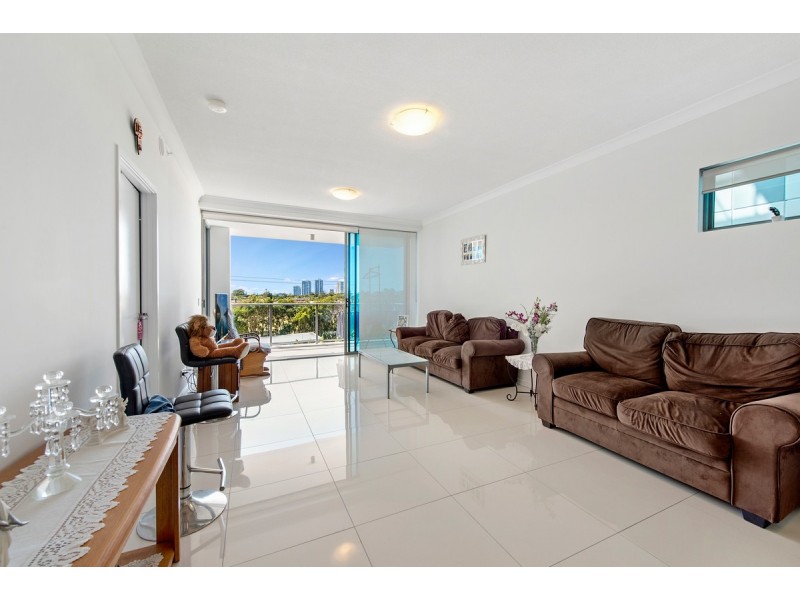 3302/25-31 East Quay Drive, Biggera Waters QLD 4216