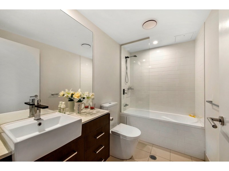 3302/25-31 East Quay Drive, Biggera Waters QLD 4216