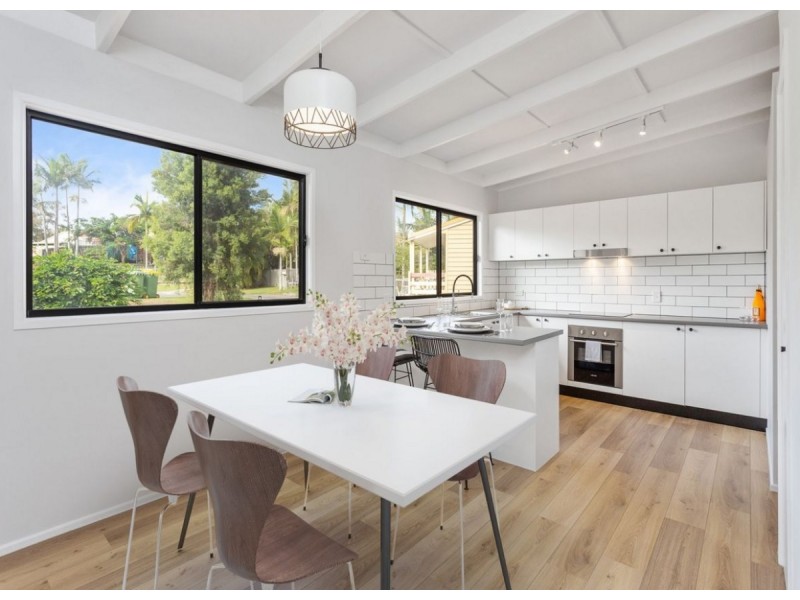 5 Quandong Court, Molendinar QLD 4214